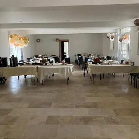 Gite Et Salle De Reception - Le Relais Du Soulier - * Ambleny